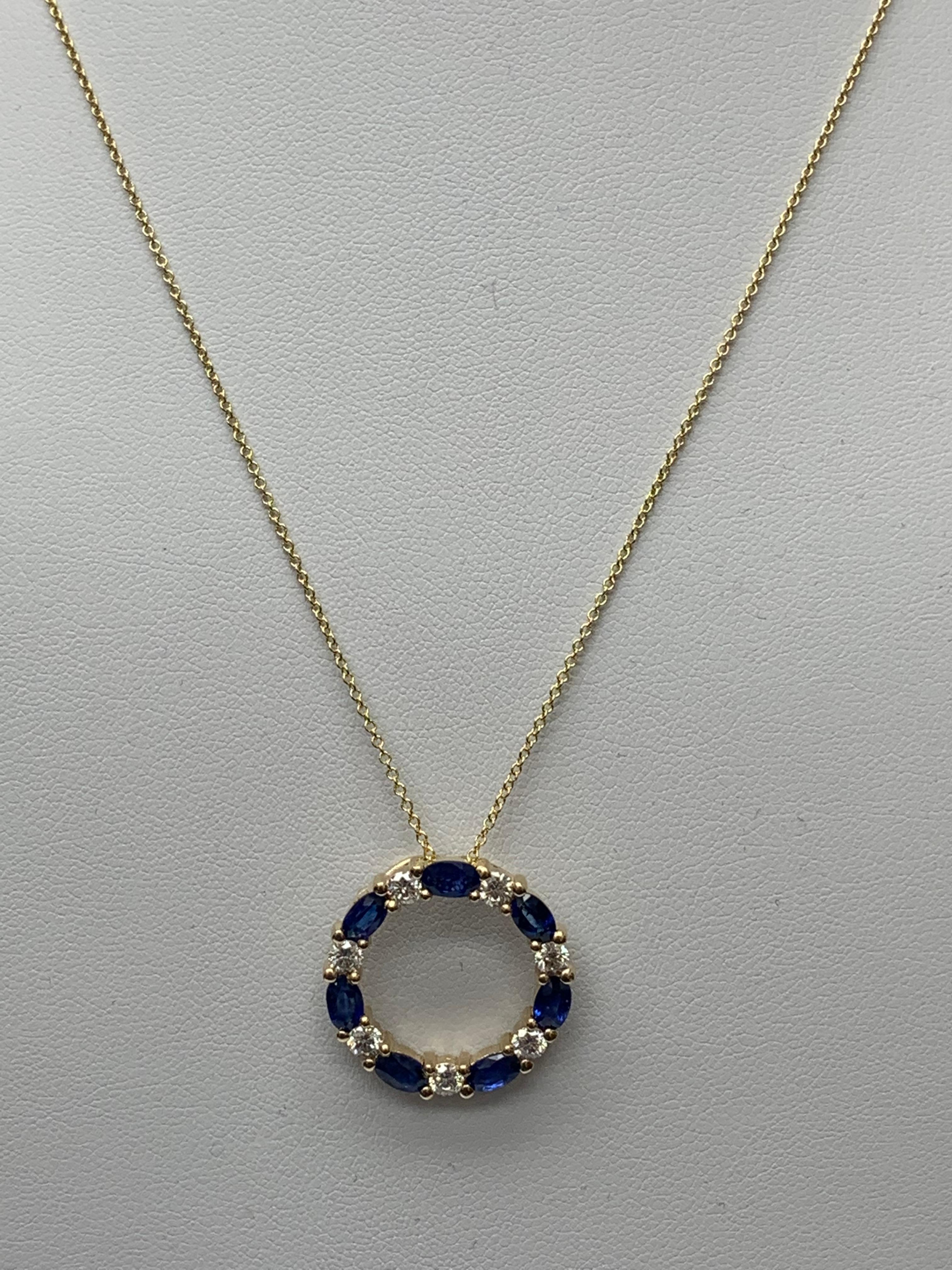 Modern 2.05 Carat Blue Sapphire and Diamond Circle Pendant Necklace in 14k Yellow Gold For Sale