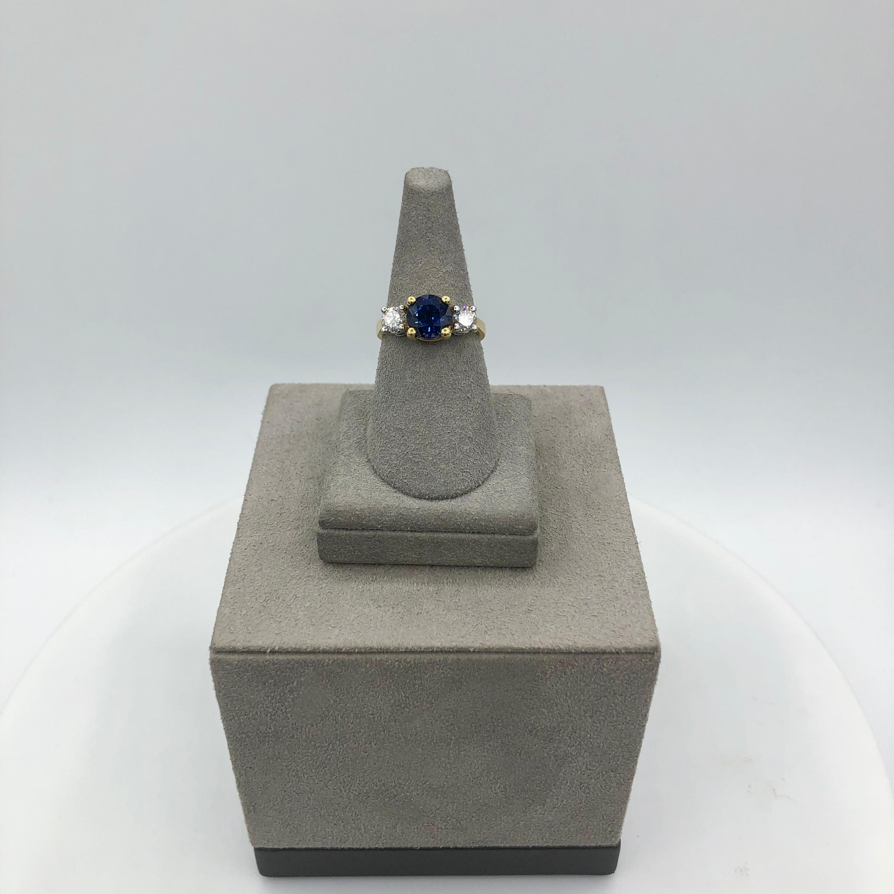 Roman Malakov 2.05 Carat Blue Sapphire and Diamond Three-Stone Engagement Ring For Sale 2
