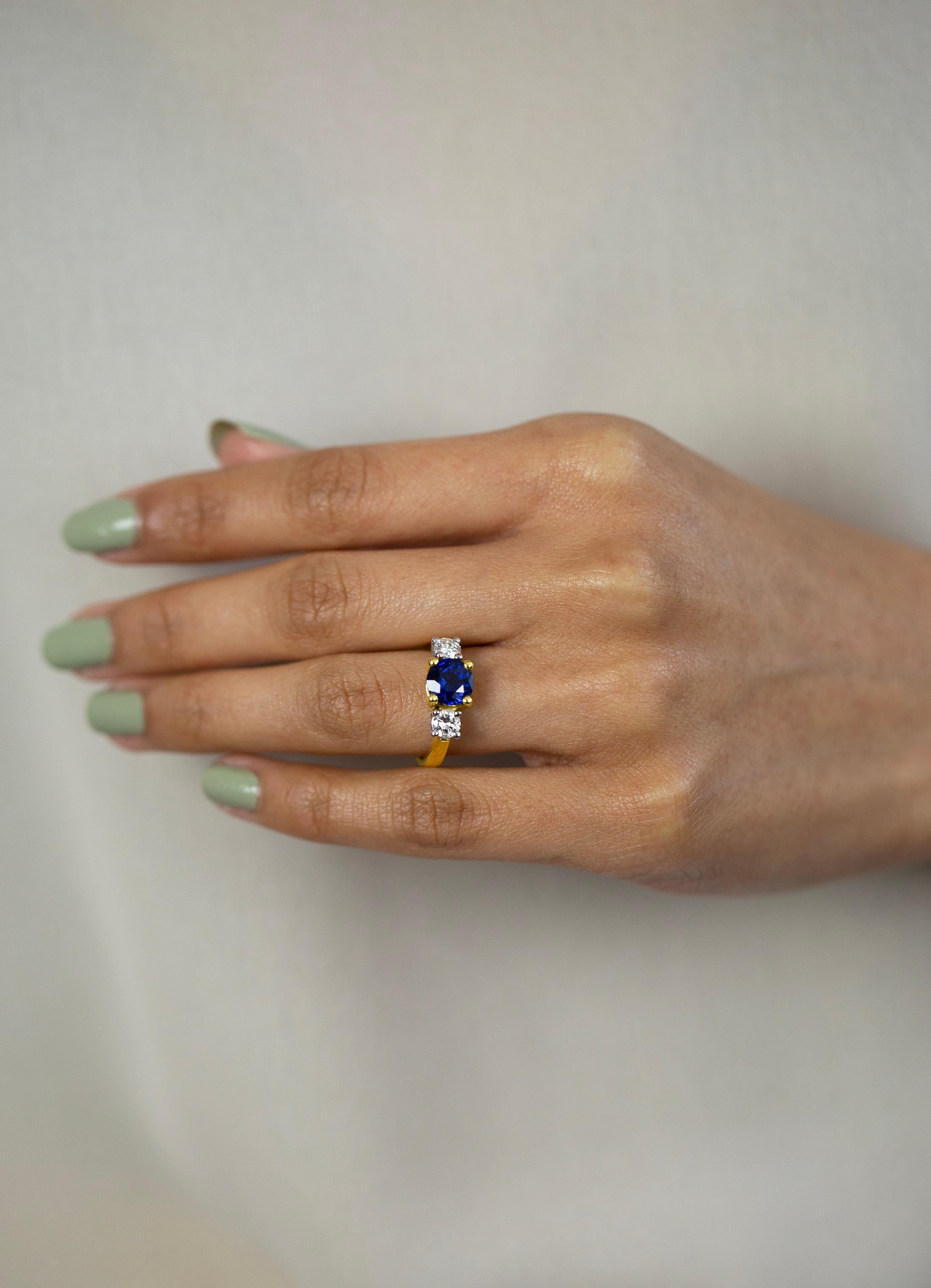 Roman Malakov 2.05 Carat Blue Sapphire and Diamond Three-Stone Engagement Ring For Sale 1