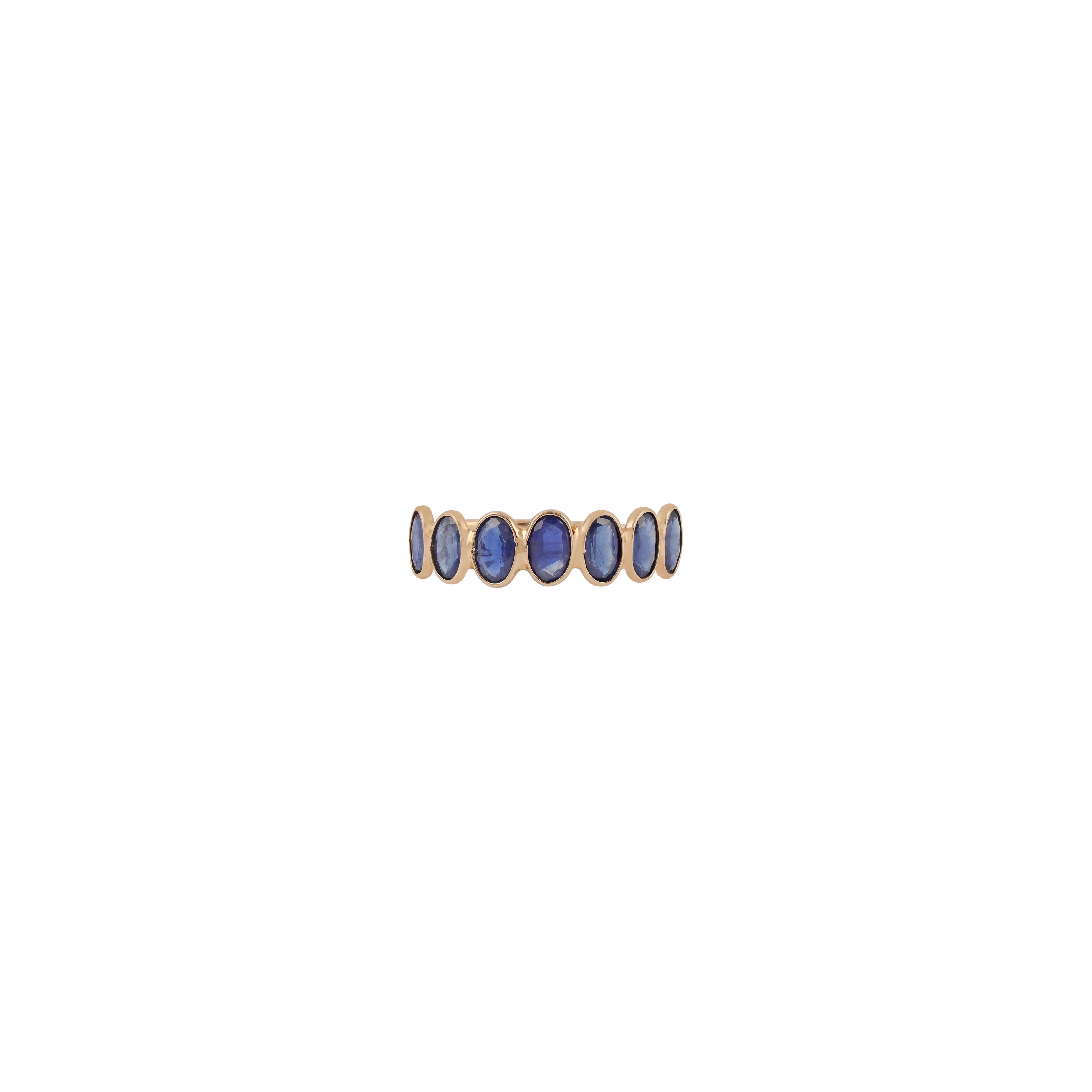 Round Cut 2.05 Carat Clear Blue Sapphire Half Band in 18k Gold For Sale