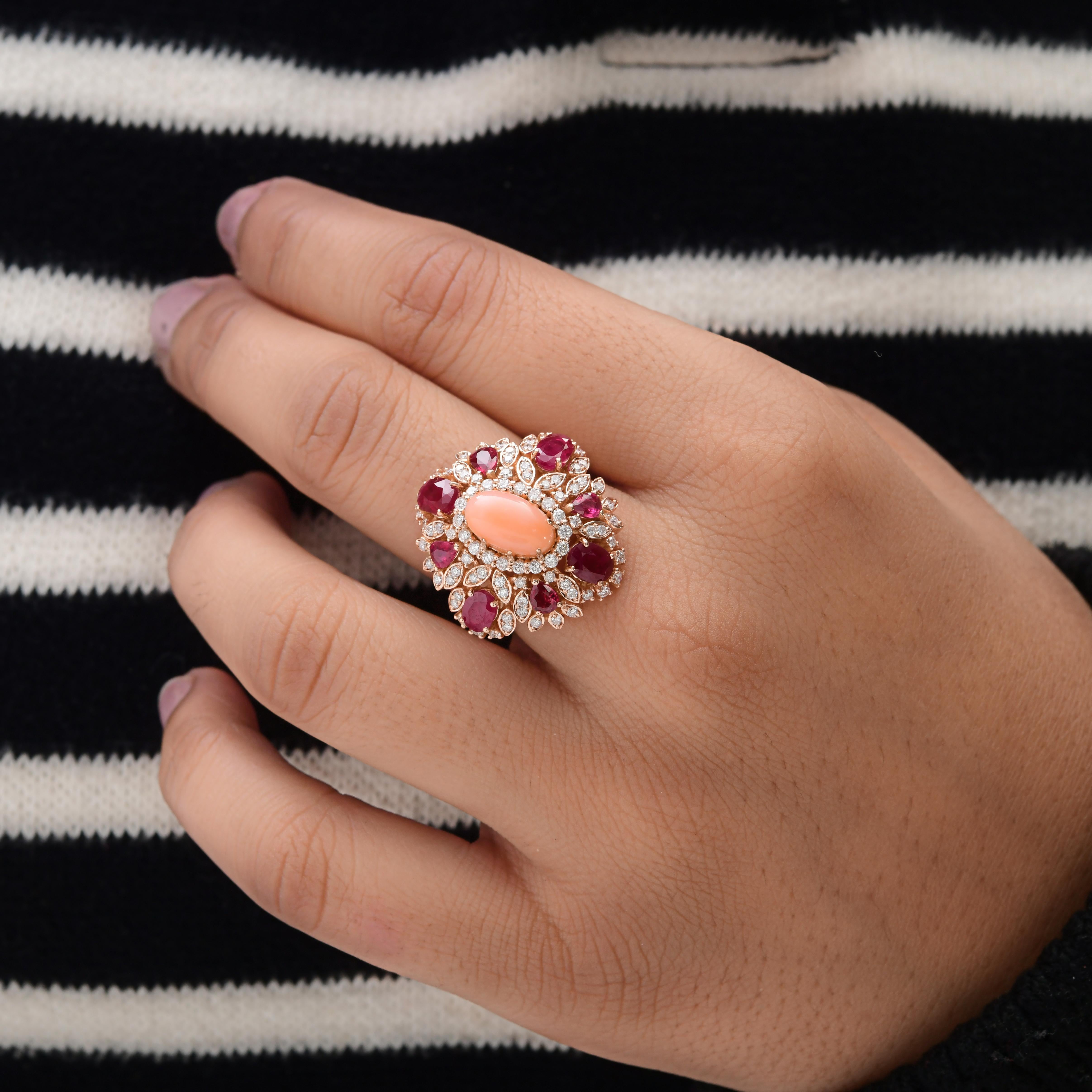 Oval Cut 2.05 Carat Coral 2.65 Carat Ruby 0.83 Carat SI/H Diamond 18 Karat Rose Gold Ring For Sale