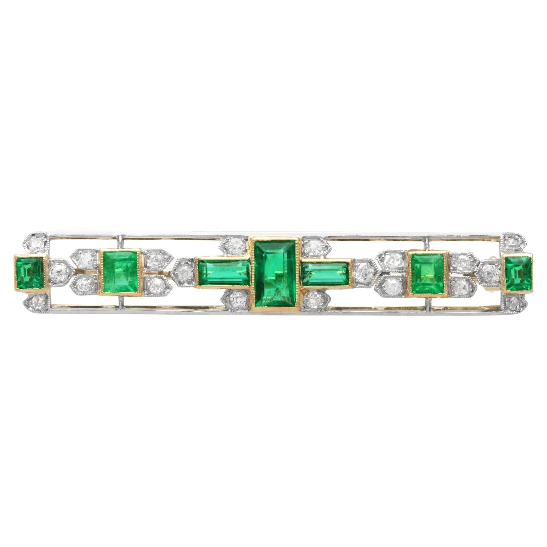 Smeraldo da 2,05 carati e diamante da 0,40 carati, spilla a barretta in oro giallo 9k, circa 1910