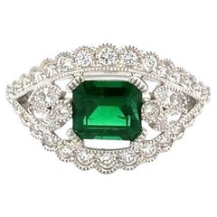 Esmeralda y diamante de 2,05 quilates Anillo de cóctel vintage de oro