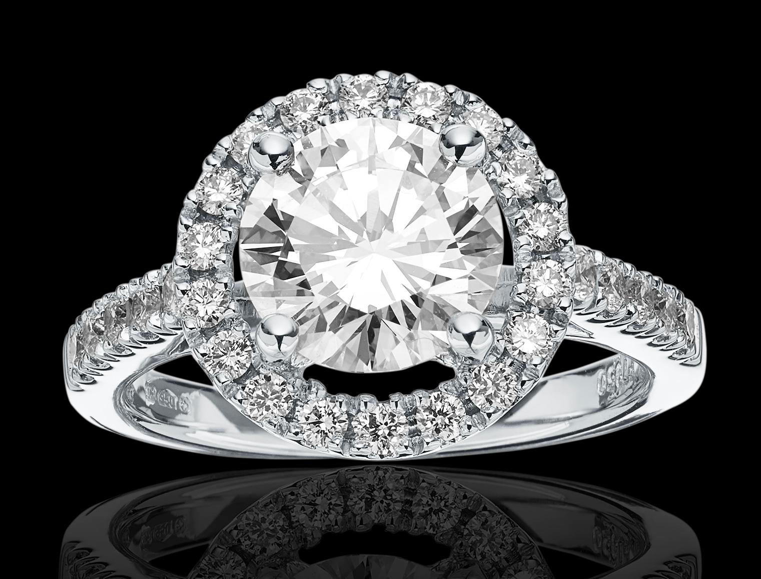 GIA Certificado Single Stone Diamante Redondo 2.05ct F, VVS2 Anillo de Compromiso en Nuevo estado para la venta en London, GB
