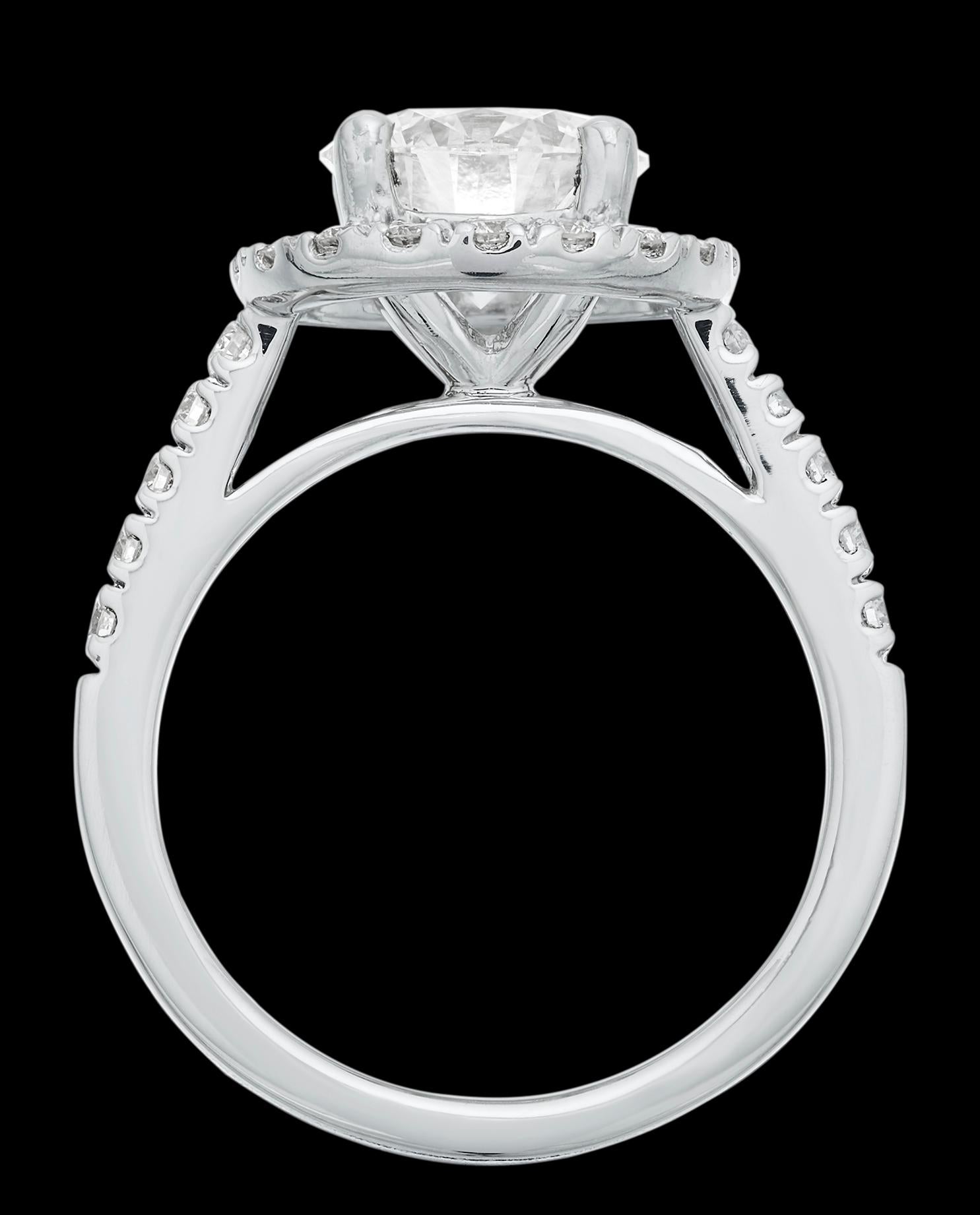 GIA Certificado Single Stone Diamante Redondo 2.05ct F, VVS2 Anillo de Compromiso en venta 2
