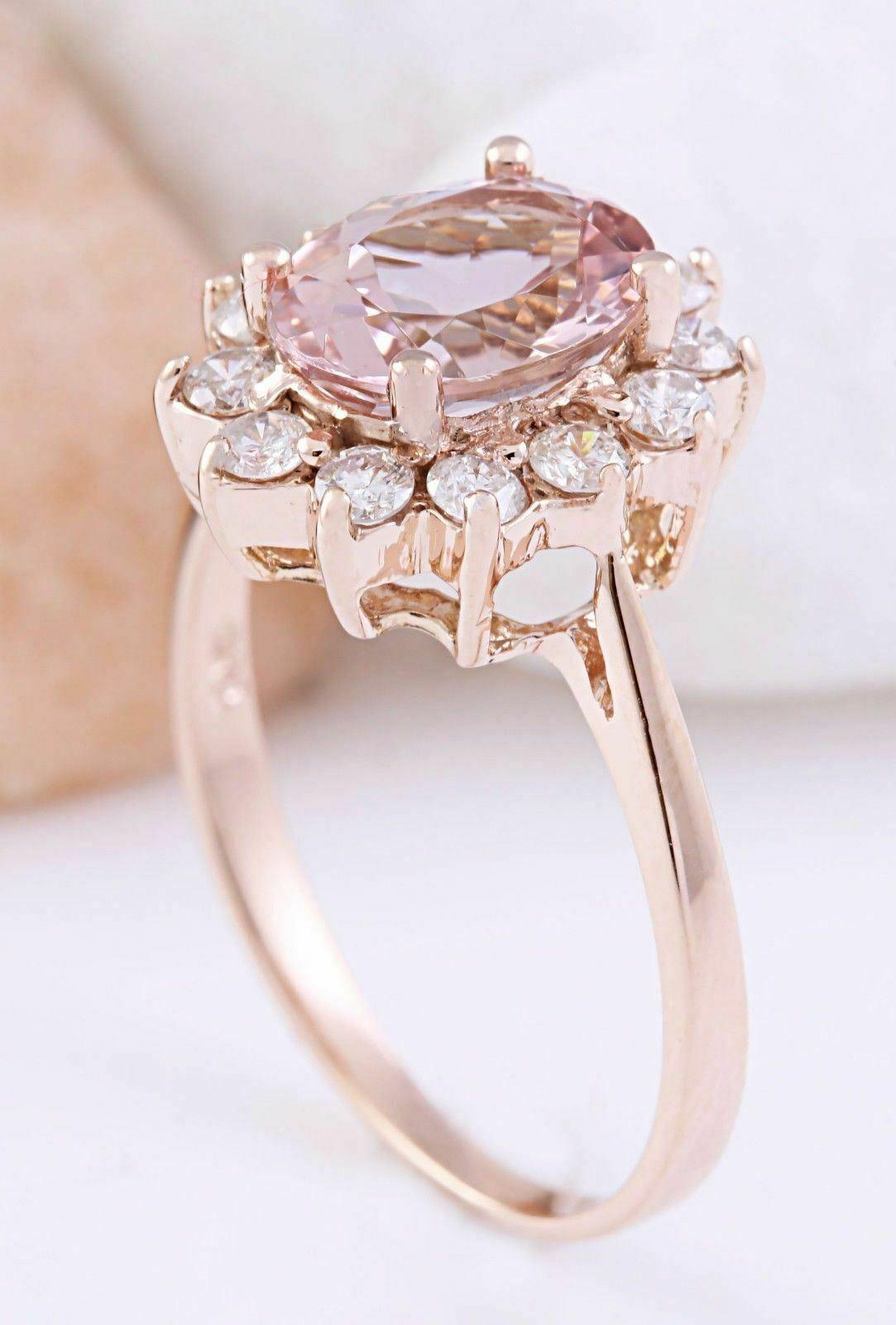 Contemporary 2.05 Carat Morganite Diamond Ring 14 Karat Rose Gold  For Sale