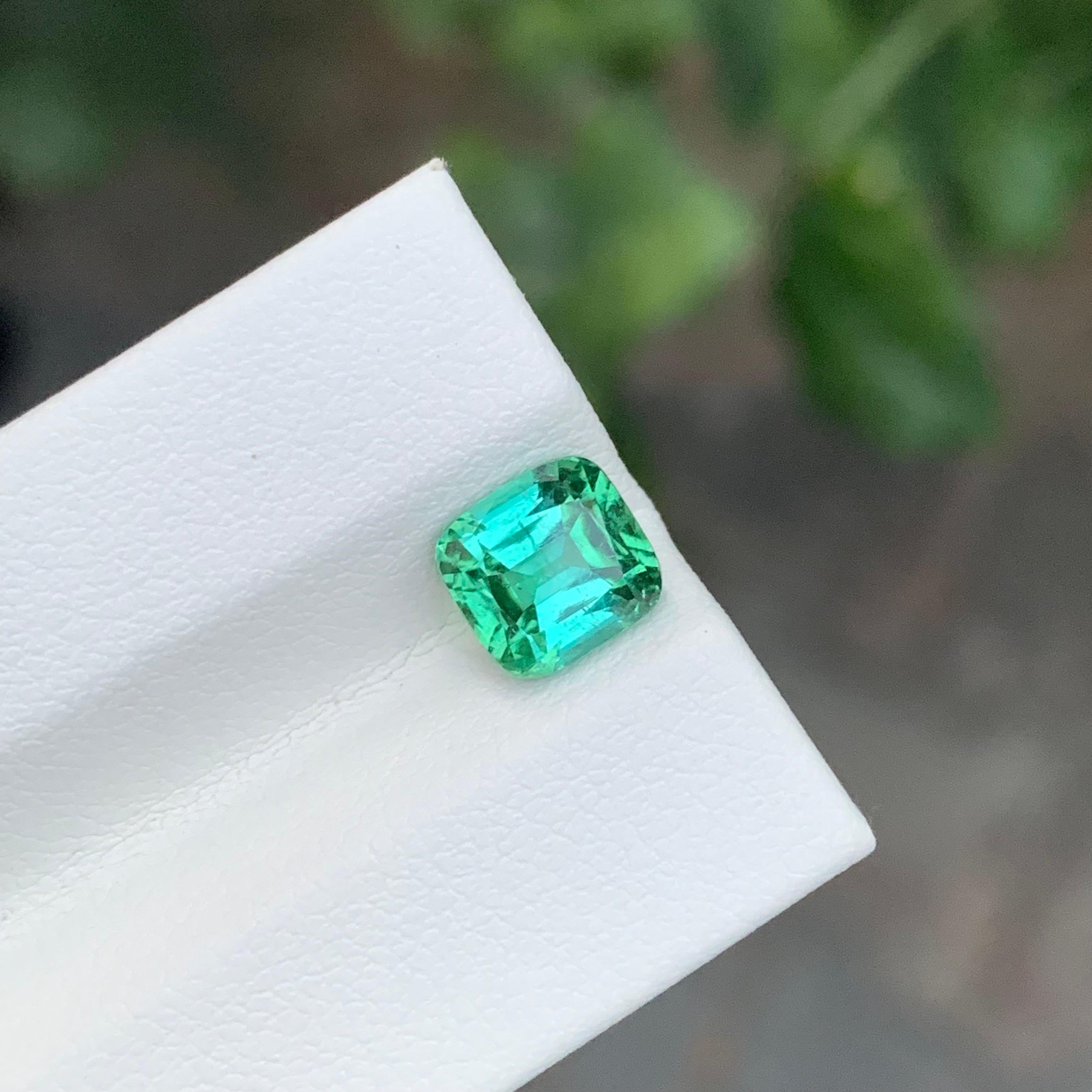 2.05 Carat Natural Loose Blue Green Tourmaline Cushion Shape Gem Neuf - En vente à Peshawar, PK