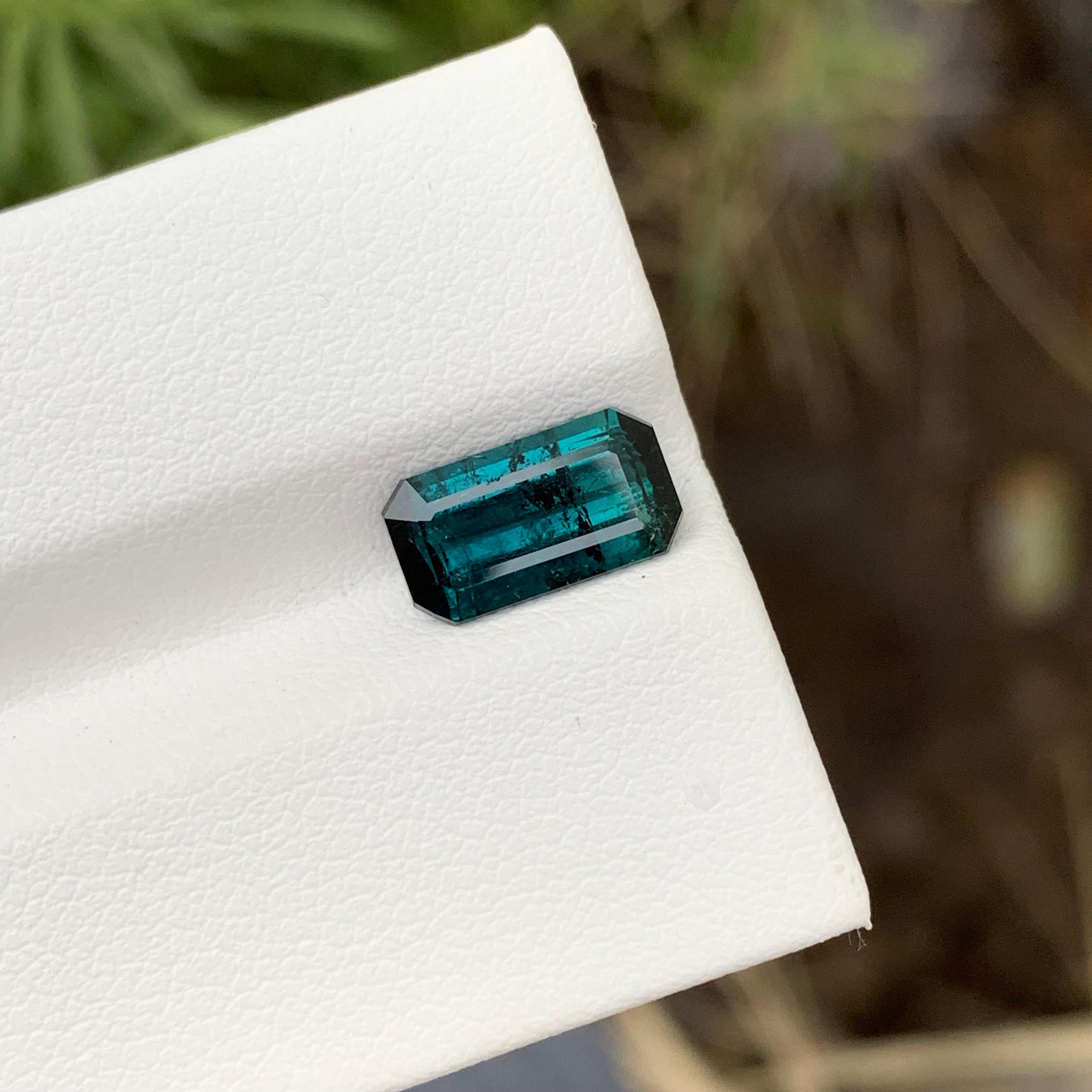 2.05 Carat Natural Loose Emerald Shape Indicolite Tourmaline Gem For Ring  In New Condition For Sale In Peshawar, PK
