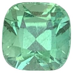 2.05 carati di tormalina verde menta naturale sfusa a forma di cuscino