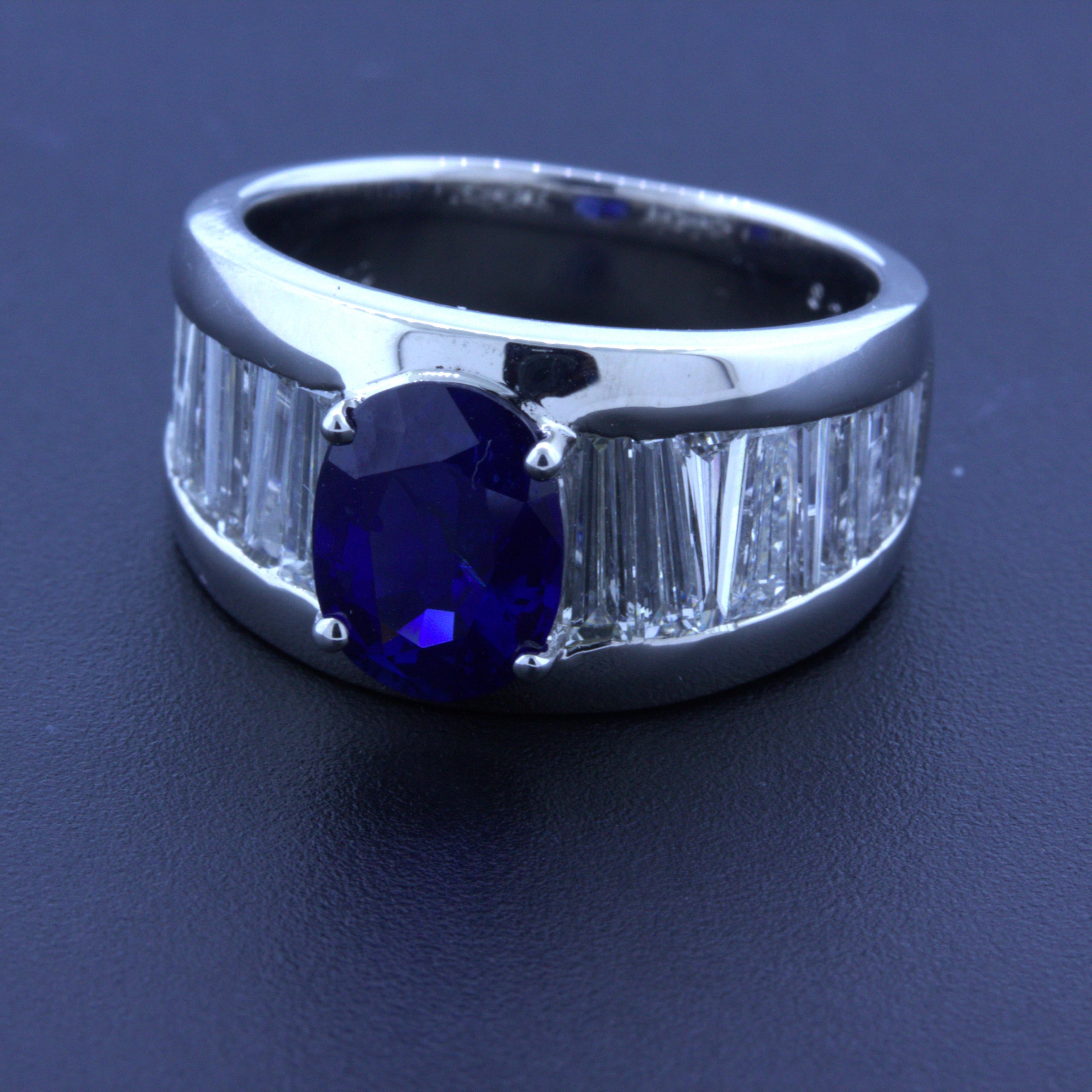 Platinring mit 2,05 Karat unbehandeltem blauem Saphir und Diamant, GIA-zertifiziert (Ovalschliff) im Angebot