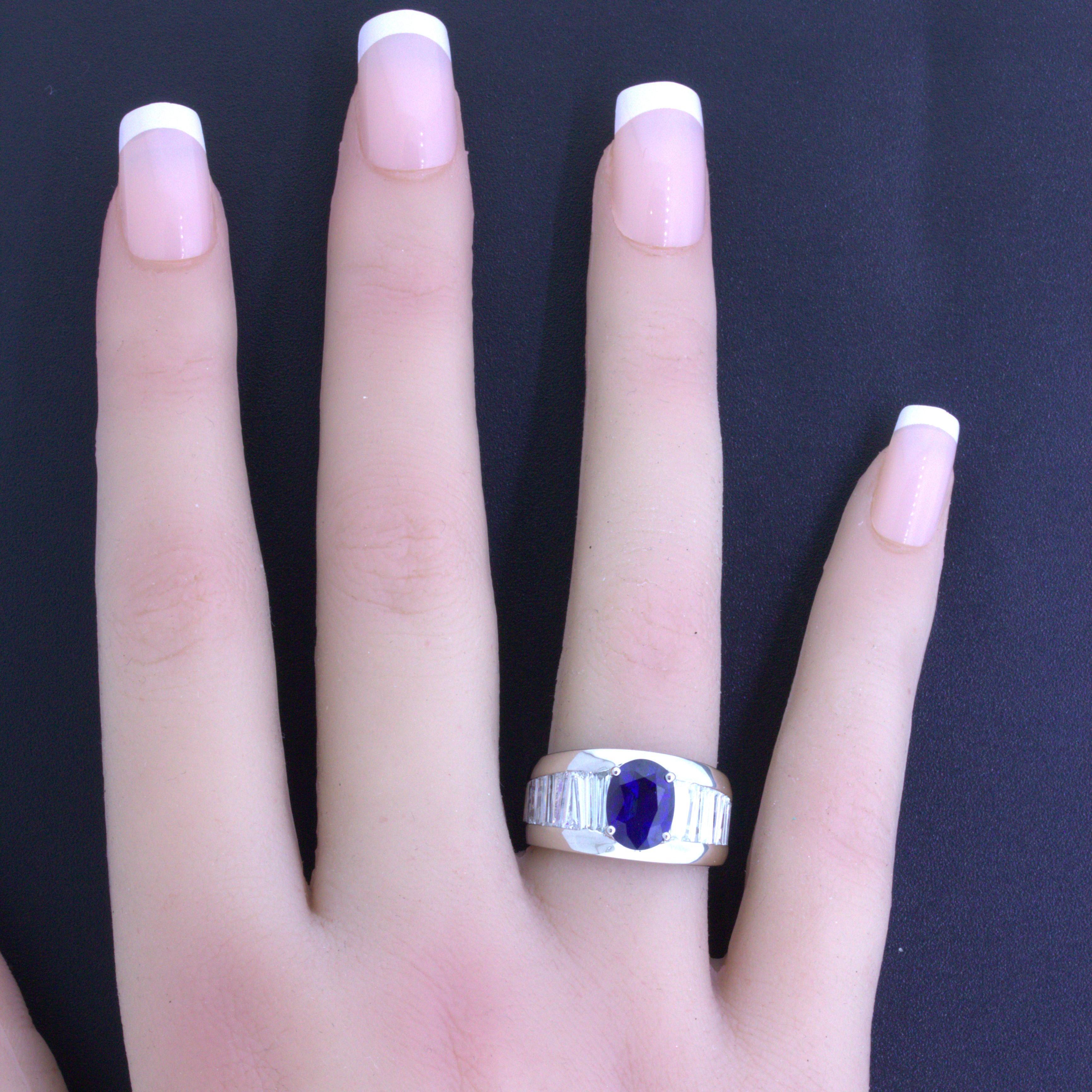 Women's 2.05 Carat No-Heat Blue Sapphire Diamond Platinum Band Ring, GIA Certified For Sale
