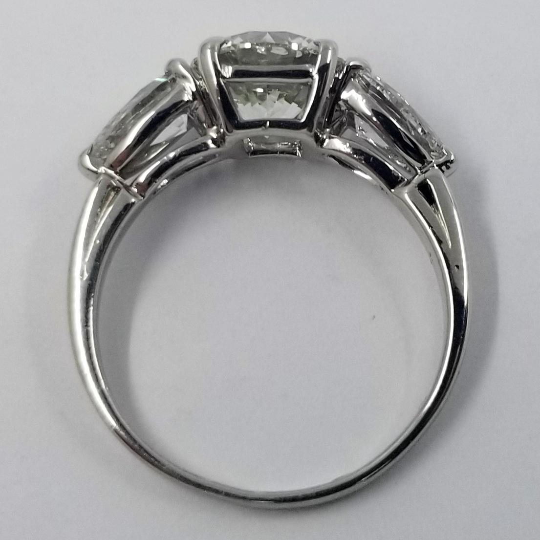 Round Cut 2.05 Carat Round Brilliant Diamond in Platinum Engagement Ring