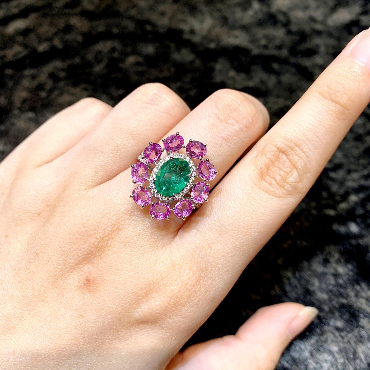 green and pink ring