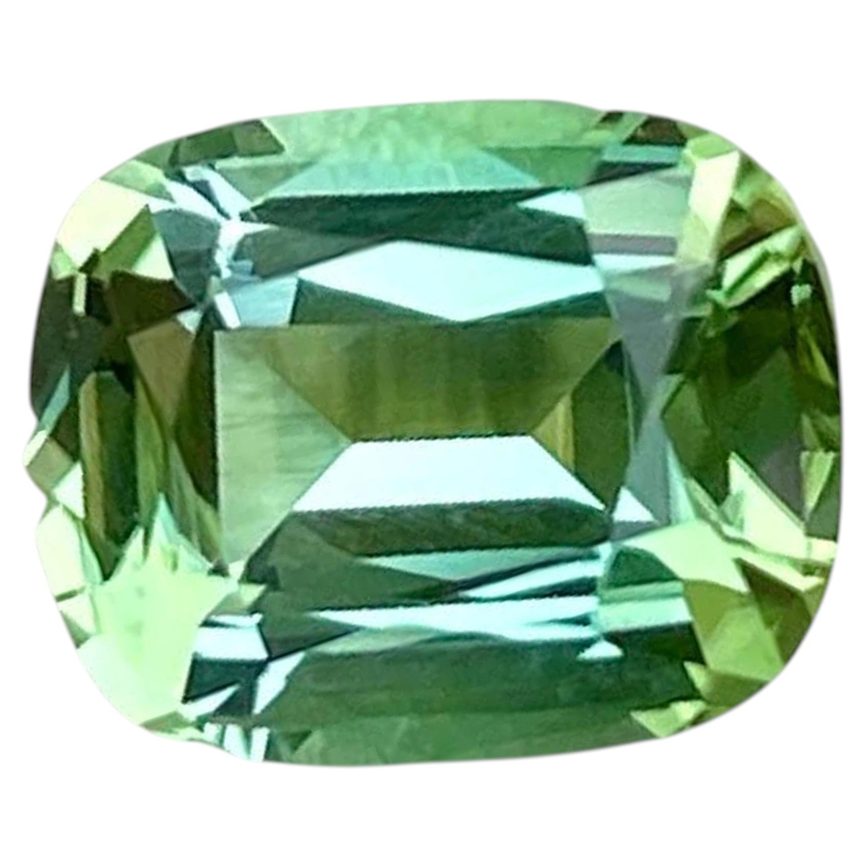 2.05 Carats Mint Green Loose Tourmaline Stone Cushion Cut Afghan Gemstone en vente