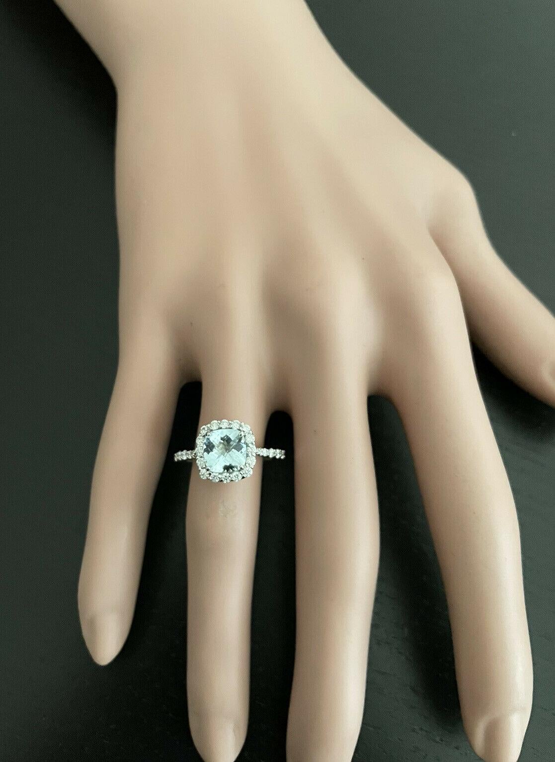 2.05 Carats Natural Aquamarine and Diamond 14K Solid White Gold Ring For Sale 1