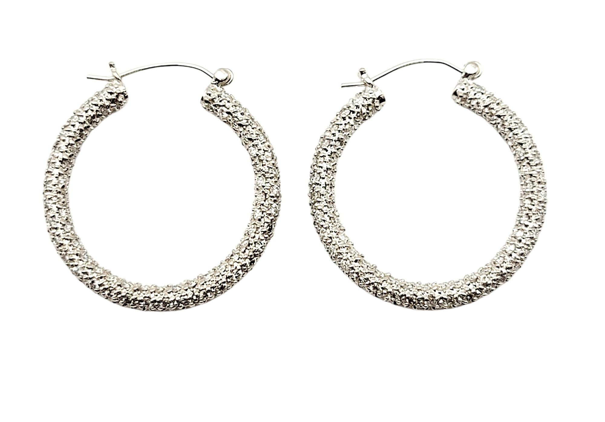 2.05 Carats Round Brilliant Pave Diamond Inside-Out Hoop Earrings 18 Karat Gold For Sale 1
