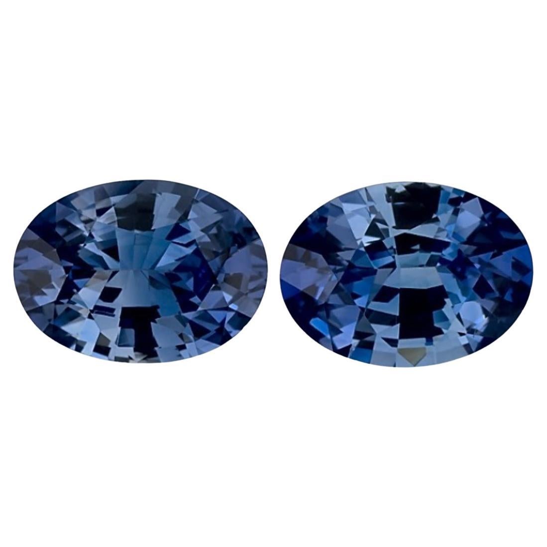 2.05 carati di zaffiro blu ovale sfuso in vendita