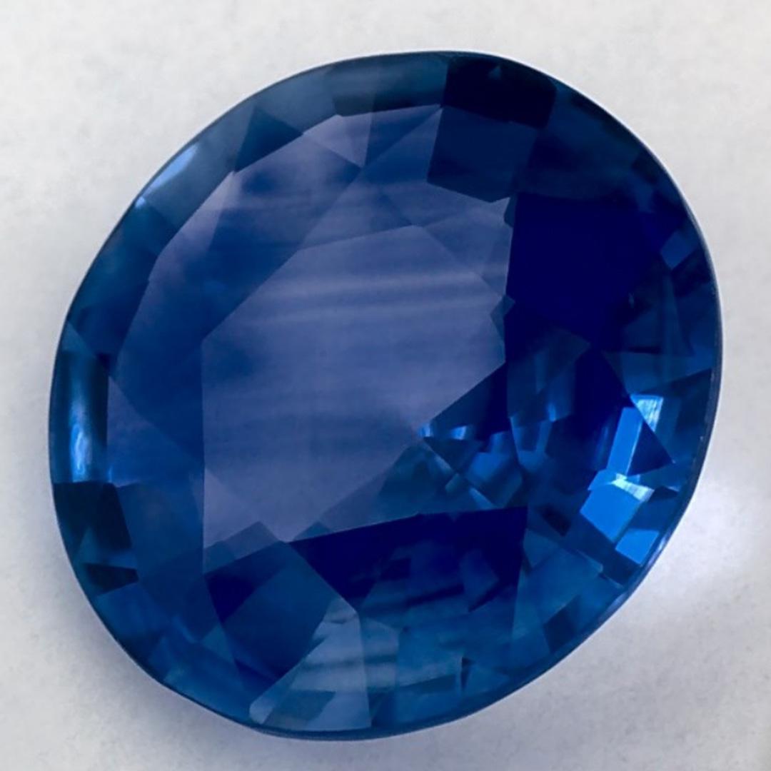 Taille ronde 2.05 Ct Blue Sapphire Round Loose Gemstone (pierre précieuse en vrac) en vente