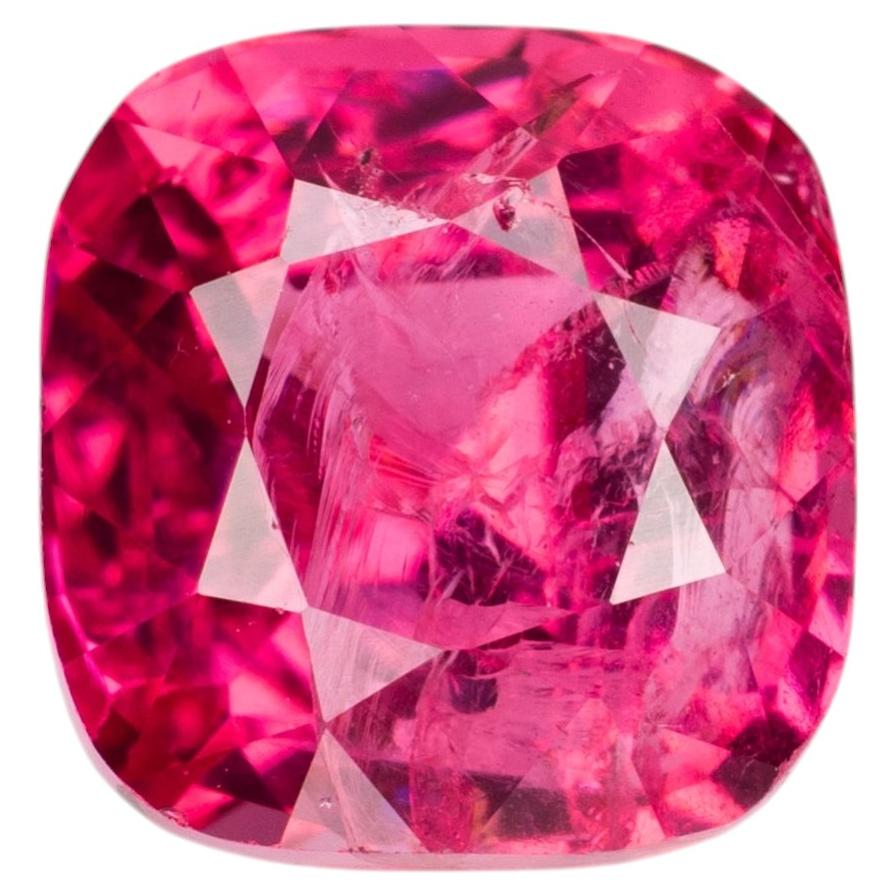 2,05 carats, spinelle rouge rosé de Mahenge à facettes