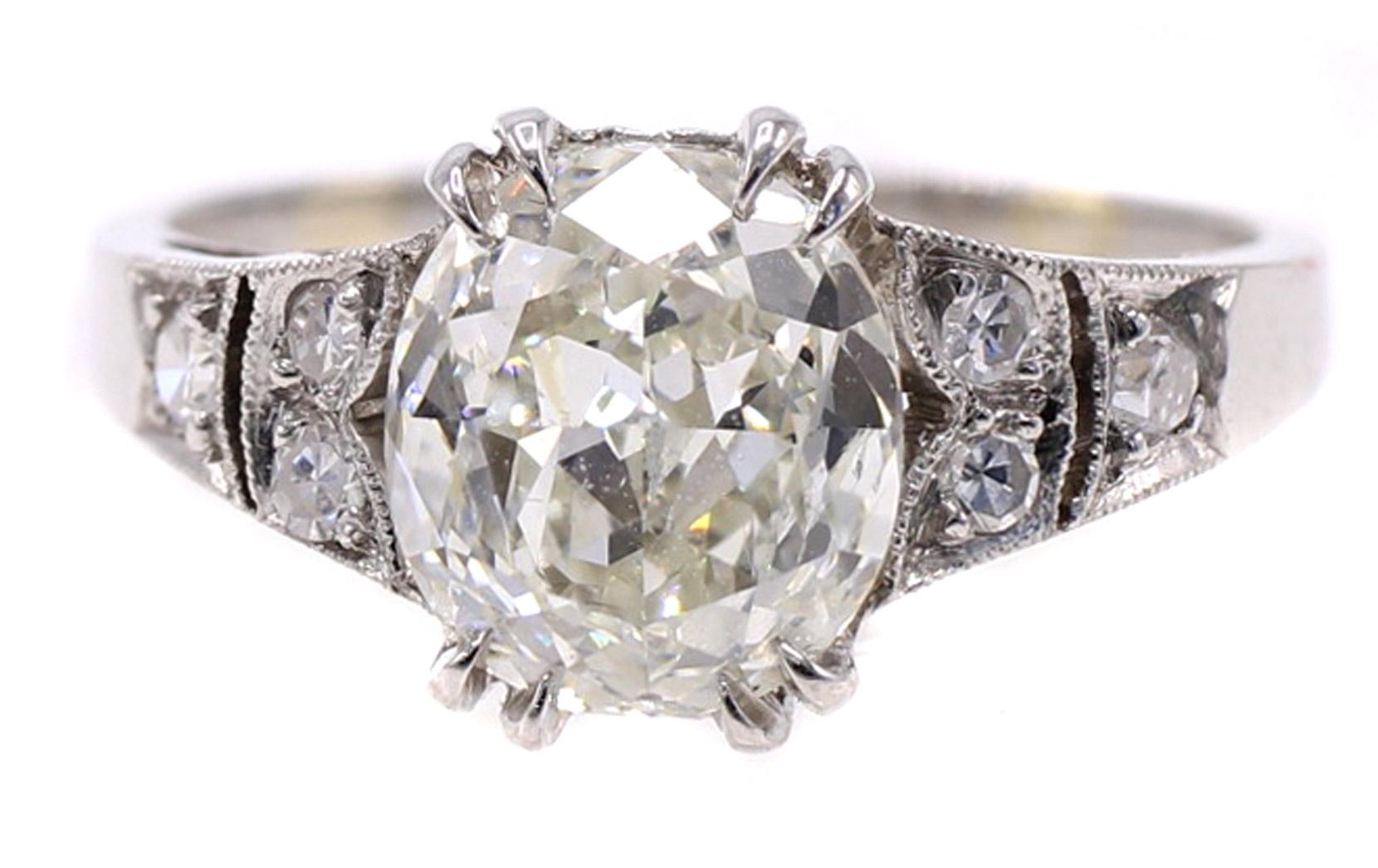 2.05 Cushion Brilliant Platinum Diamond Engagement Ring For Sale 2