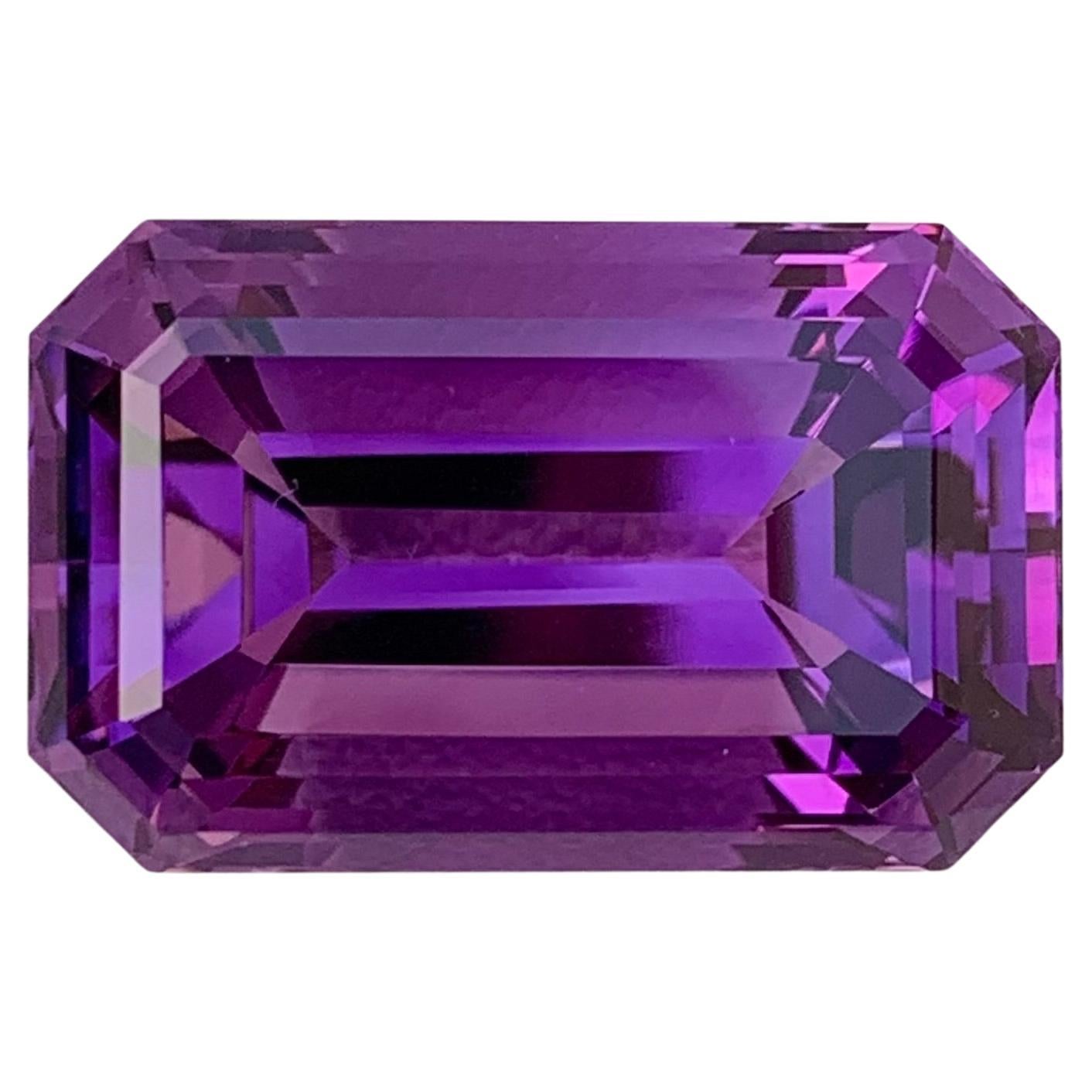 20.50 Carat Natural Loose Deep Purple Amethyst Emerald Shape Gemstone