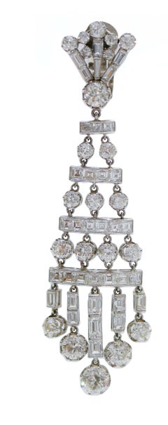 20.50 Carats Diamants taille ancienne Diamants baguettes, Platine Boucles d'oreilles chandelier.