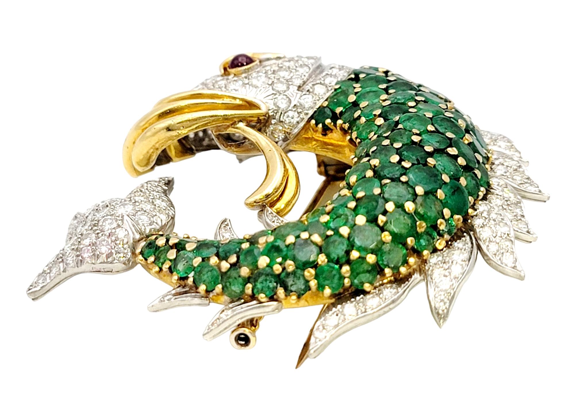 20.50 Carats Total Emerald, Diamond and Ruby Fish Brooch in 18 Karat Gold  In Good Condition For Sale In Scottsdale, AZ