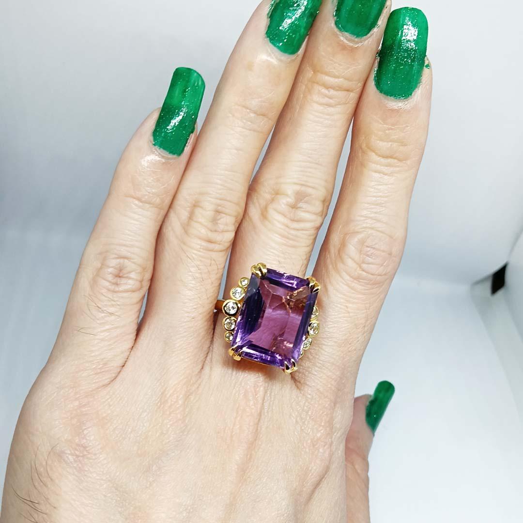 20.50 cts Big Amethyst octagon ring. Sterling silver on 18K goldplated. For Sale 4