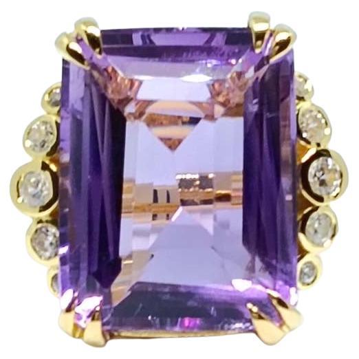 20.50 cts Big Amethyst octagon ring. Sterling silver on 18K goldplated.
