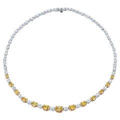 20.55 Carat Red Carpet Yellow & White Diamonds Necklace, 18K White Gold.