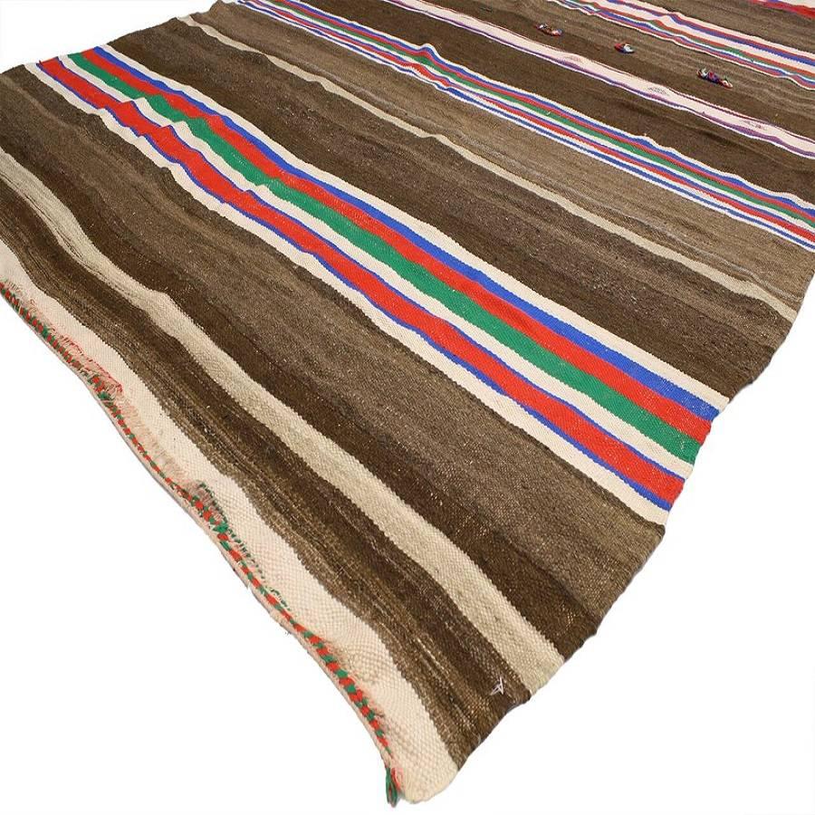 Vintage Berber Striped Moroccan Kilim Rug with Tribal Style In Good Condition In Dallas, TX