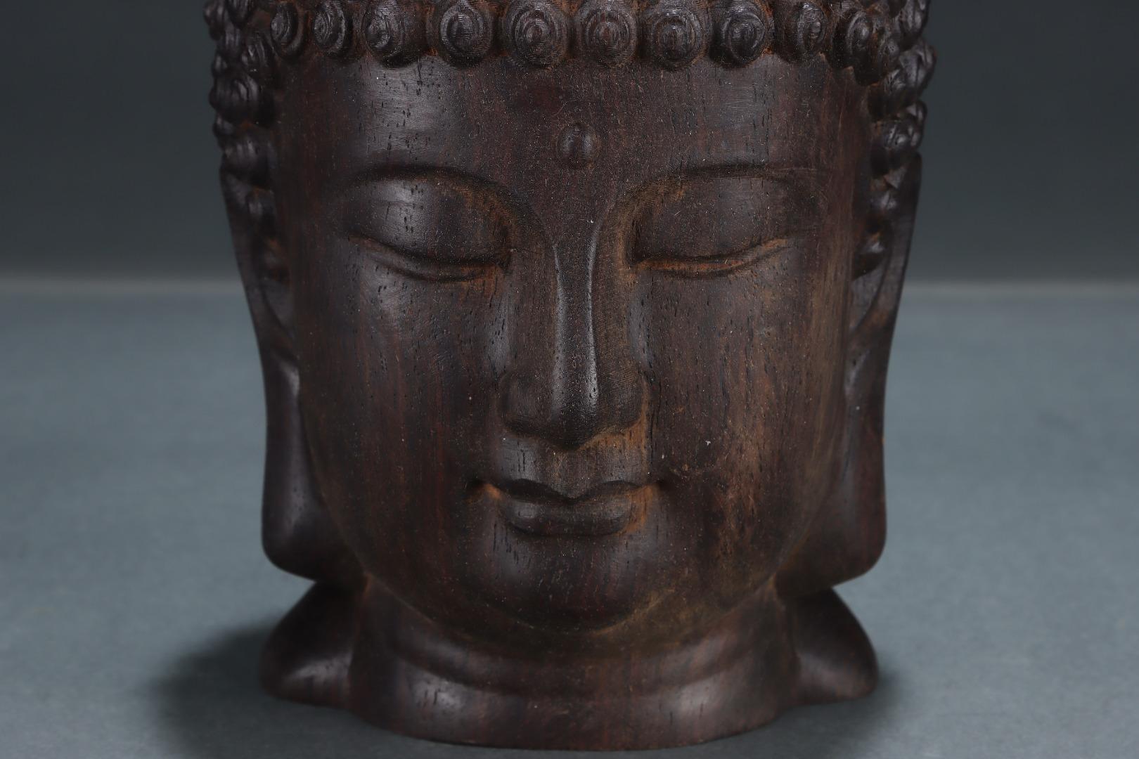 Wood 20.5cm Vintage Asian Agarwood Engraving Buddha Head For Sale