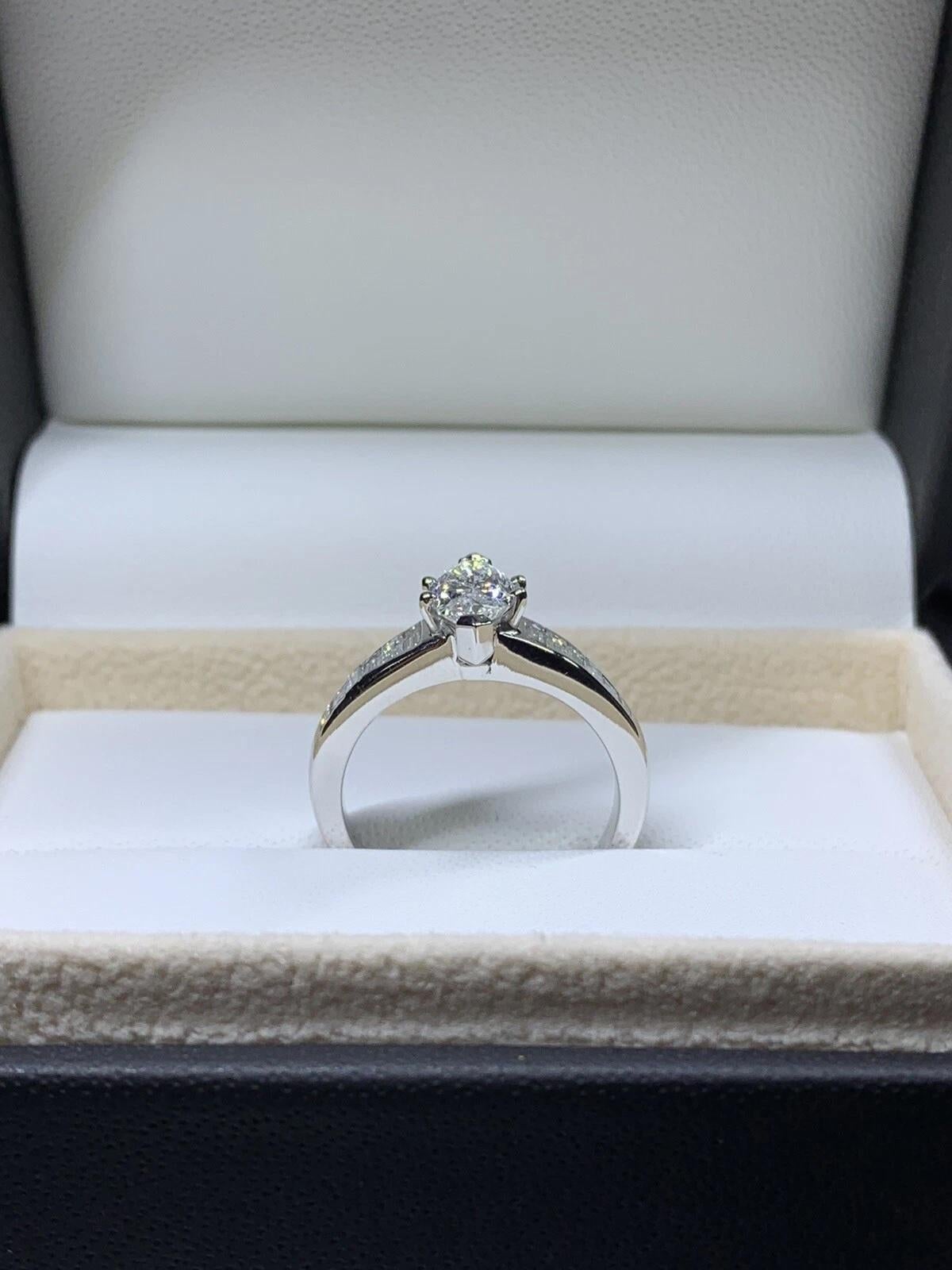 2.05ct Marquise baguette diamond engagement ring in 18k white gold. For Sale 1