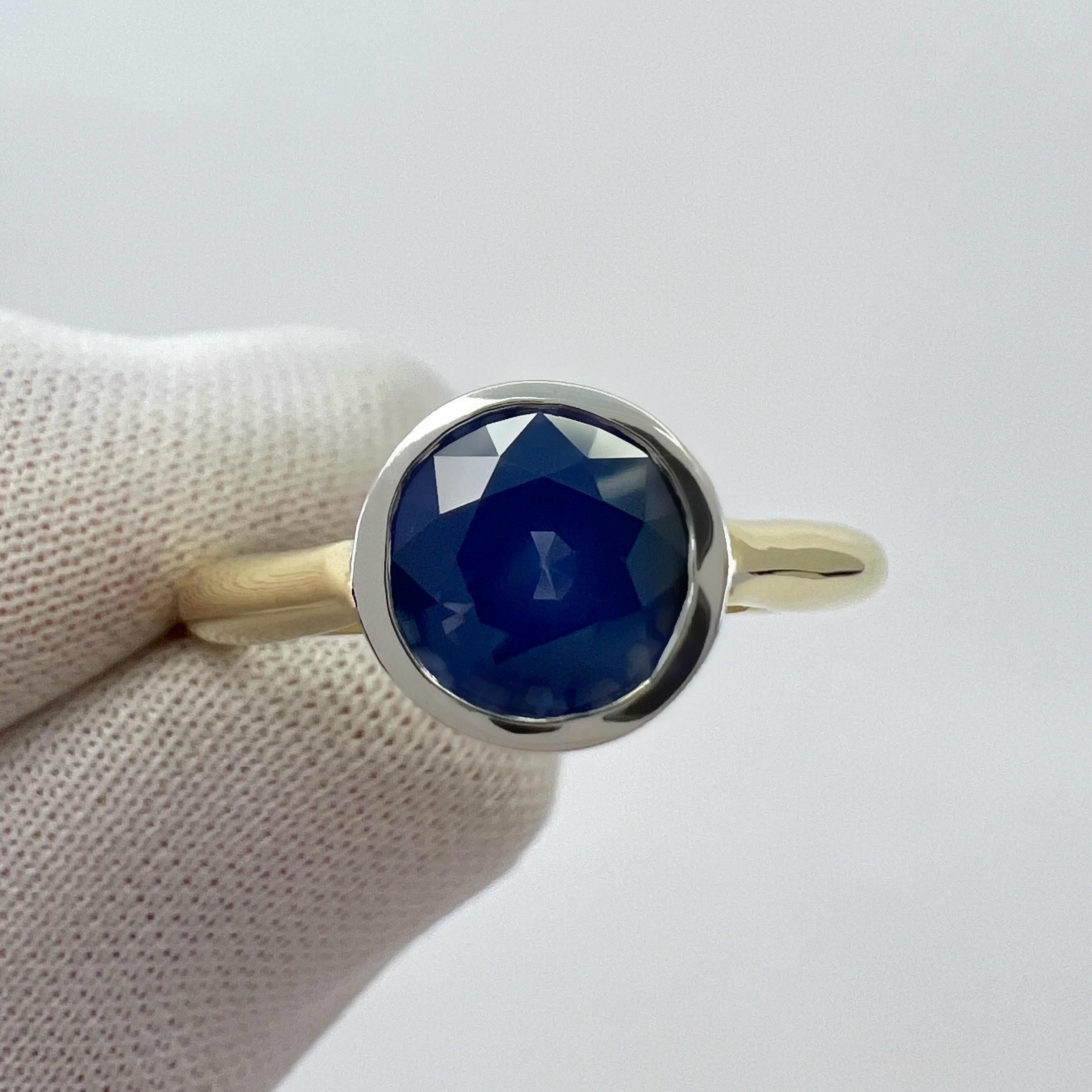 2,05 Karat lila Blauer Ceylon Saphir Runder 18k Gold Lünette Rubover Solitär Ring im Angebot 6