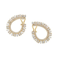 Baguette and Round Diamond Hoop Earrings in Yellow Gold, 3.12 Carats Total