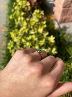 2.06 Carat Emerald Statement 18K White Gold Effortless Elegance