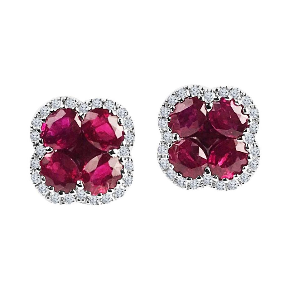 2.06 Carat Mixed Cut Ruby Clover Stud Earrings in 0.22 Ct Diamond Halo ref1501 For Sale