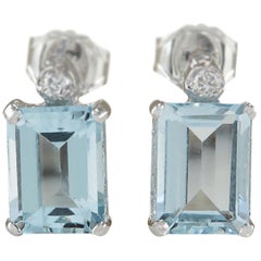 Aquamarine Diamond Earrings In 14 Karat White Gold