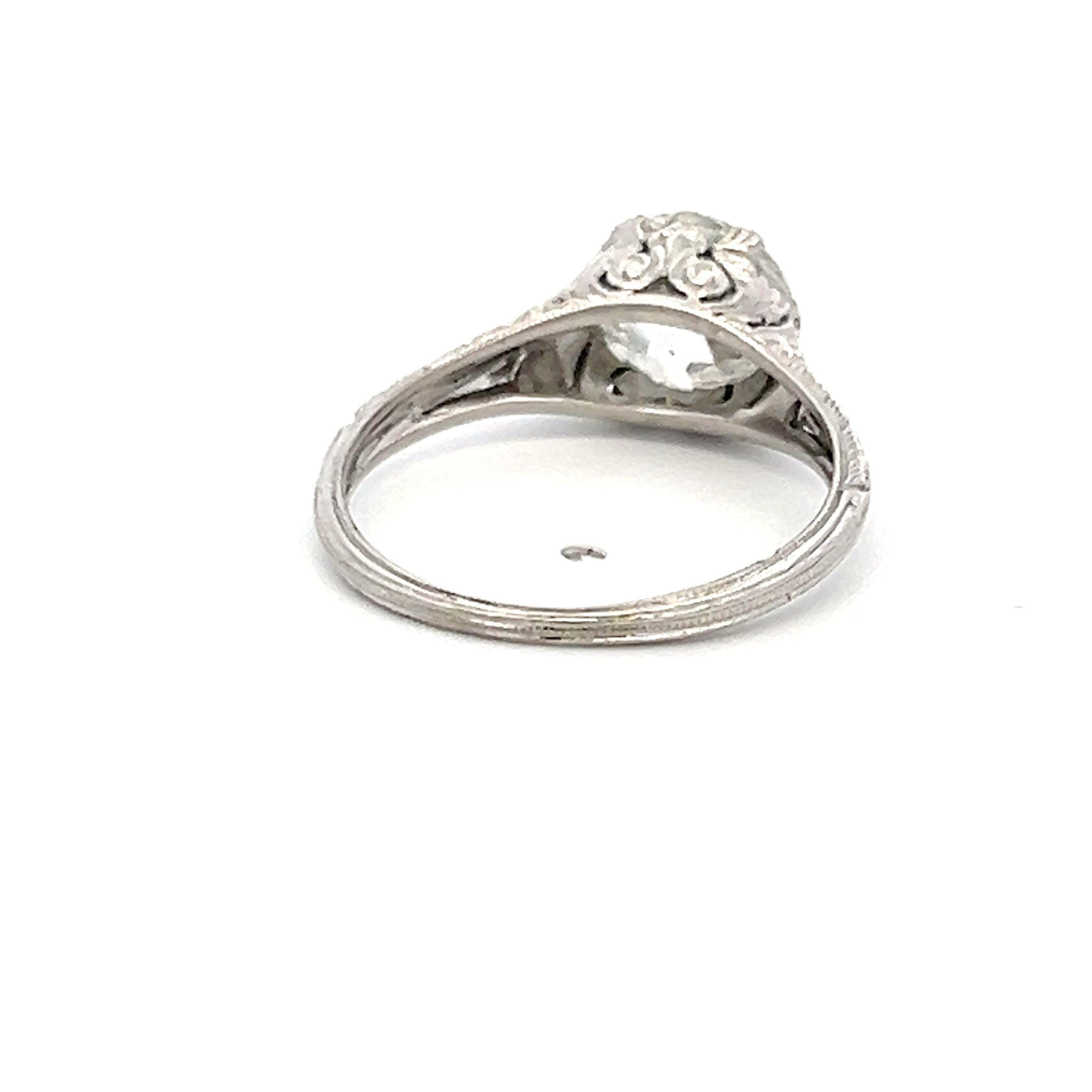 Bague de fiançailles en platine avec diamant taille européenne ancienne de 2,06 carats I VS2 en vente 1