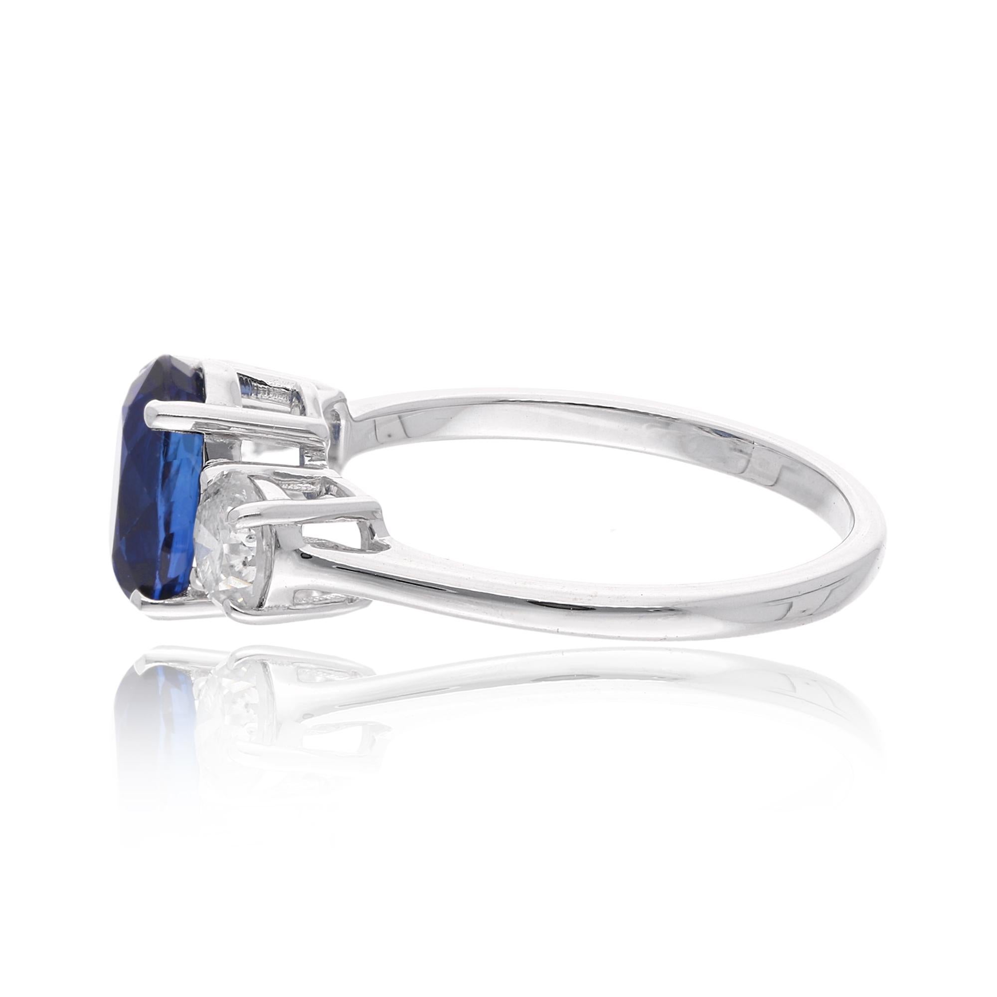 Der Ring hat die Größe 7 und kann auf Anfrage größer oder kleiner gemacht werden. FOLLOW SPECTRUM JEWELS Storefront, um die neueste Collection'S und exklusive Stücke zu sehen. Spectrum Jewels ist stolz darauf, ein Top Seller auf 1stdibs mit
