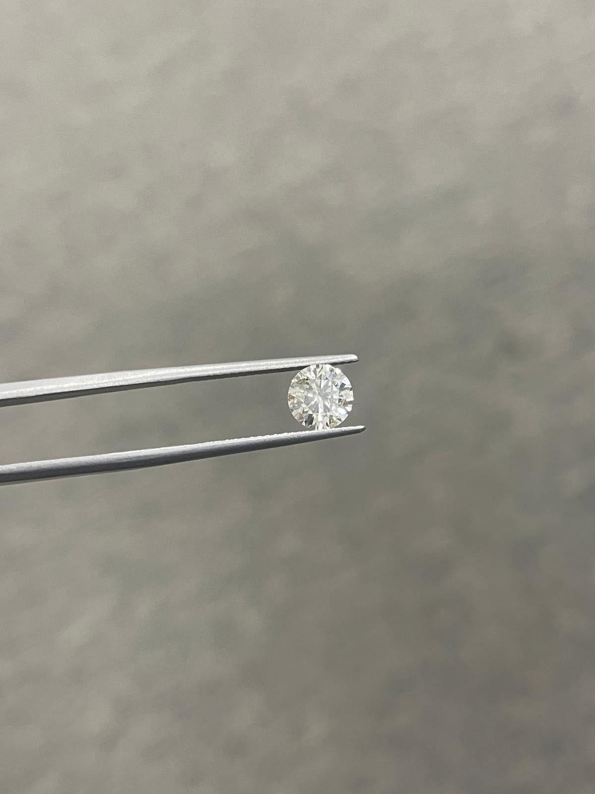 2.06 Carat Round Natural Loose Diamond In New Condition In Great Neck Plaza, NY
