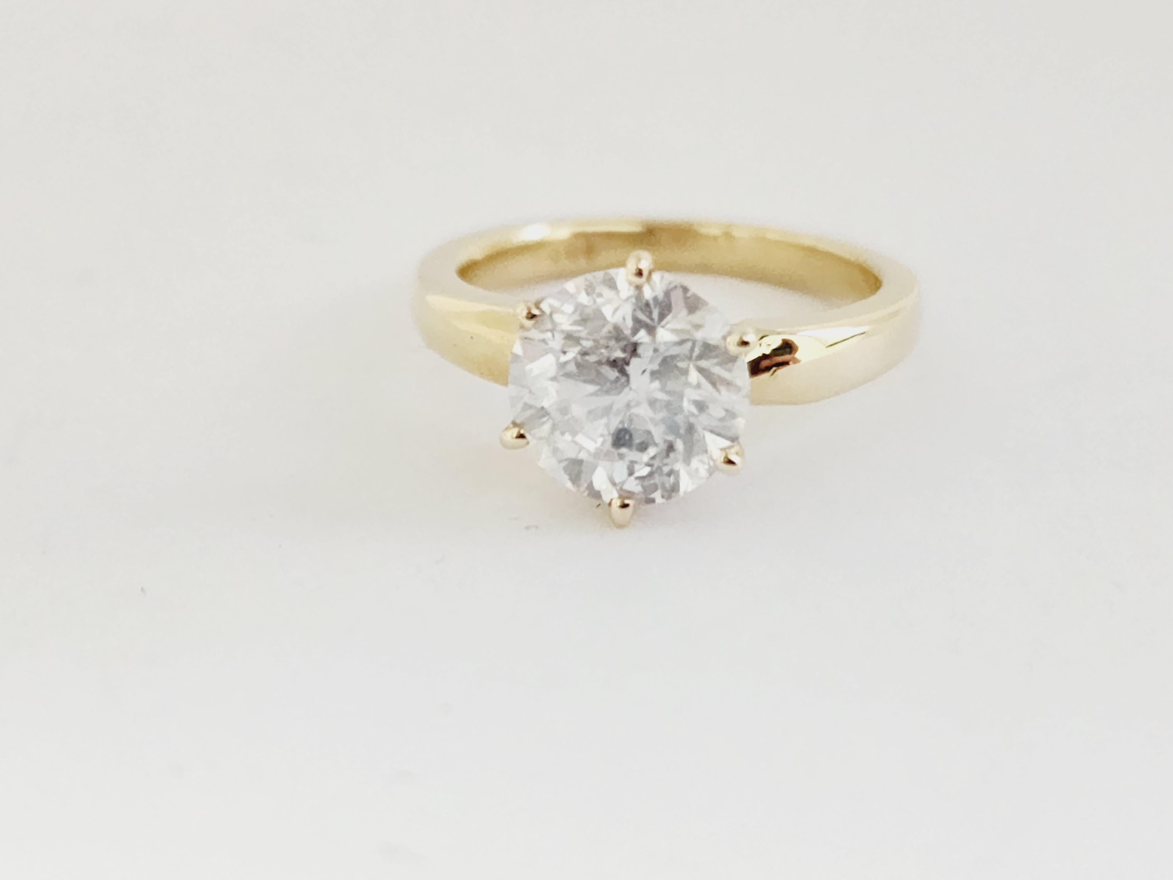 2.06 Carat Round Natural Diamond Ring Yellow Gold 14 Karat In New Condition For Sale In Great Neck, NY