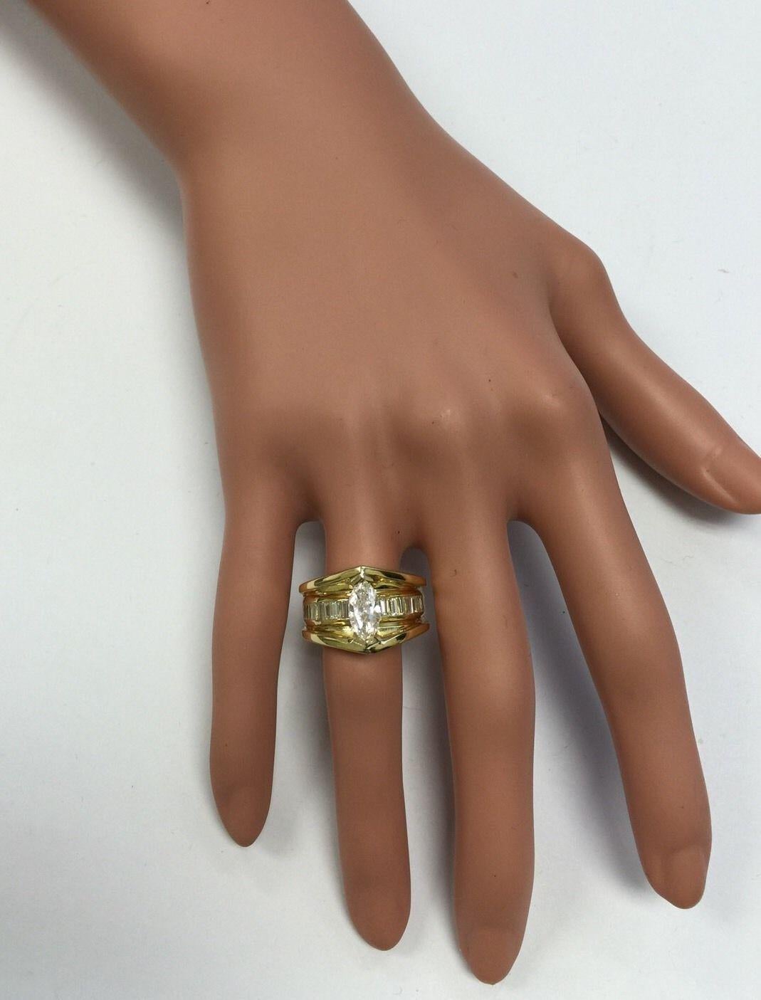 2.06 Carat Natural Diamond 18 Karat Solid Yellow Gold Engagement Ring For Sale 3