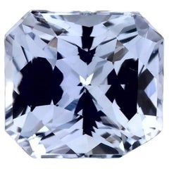 Pierre précieuse taille octogonale saphir bleu 2.06 carat