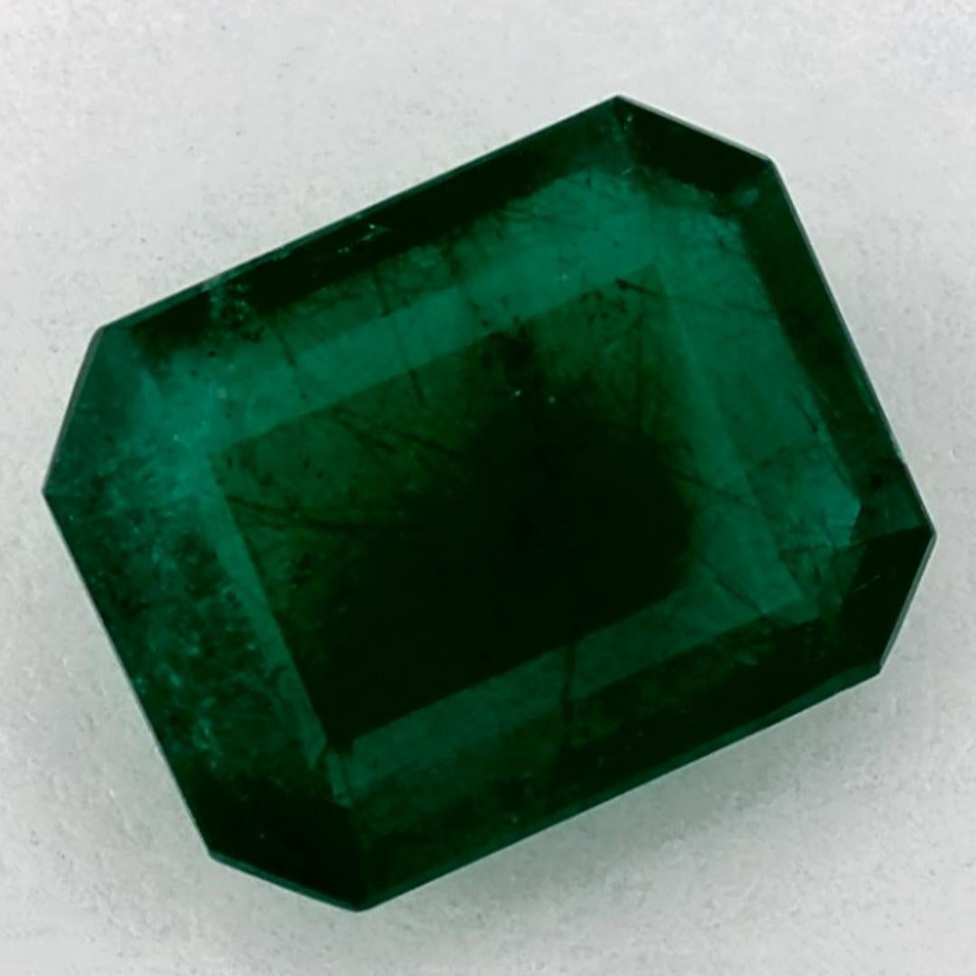 Taille octogone 2.06 Ct Emerald Octagon Loose Gemstone (pierre précieuse en vrac) en vente