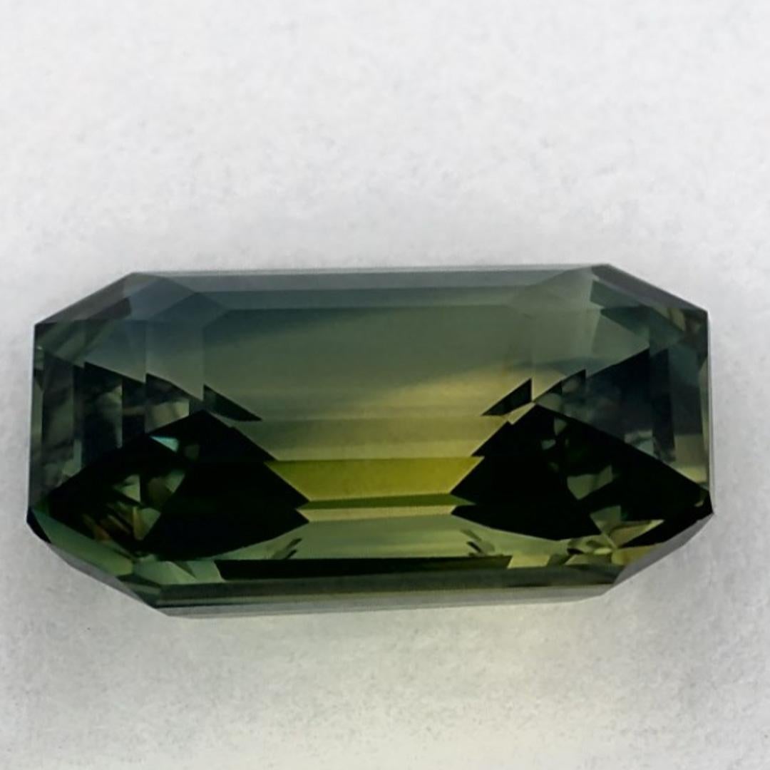 2.06 carati di zaffiro verde ottagonale sfuso In condizioni Nuovo in vendita a Fort Lee, NJ