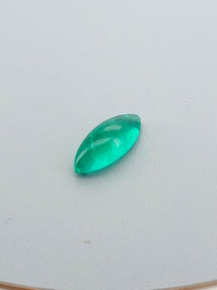 2.06 Ct  Guild Certificate Natural Emerald Russia Cabochon Gemstone vivid green