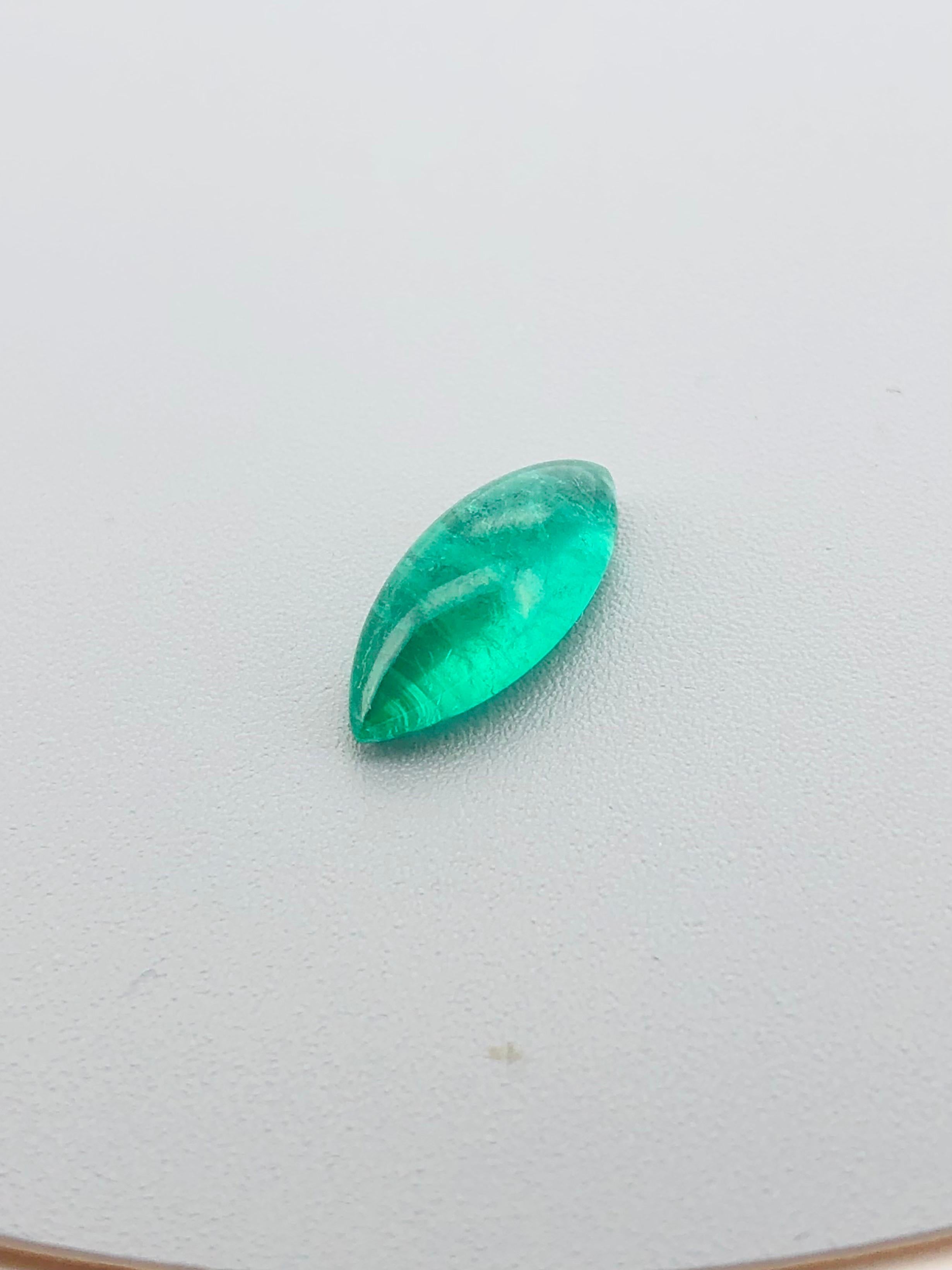 Marquise Cut 2.06 Ct  Guild Certificate Natural Emerald Russia Cabochon Gemstone vivid green For Sale