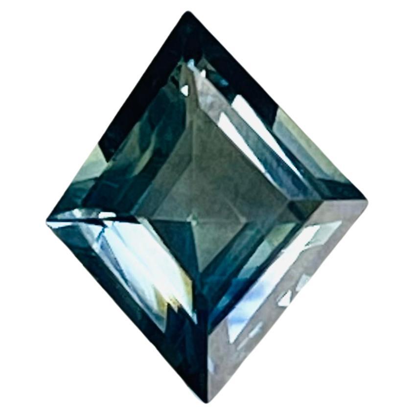 2.06 Ct Kite shape Teal Color sapphire  For Sale