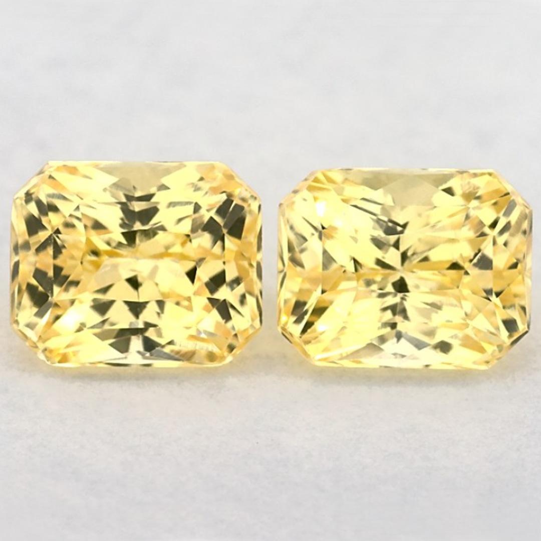 2.06 Ct Yellow Sapphire Radiant Loose Gemstone For Sale
